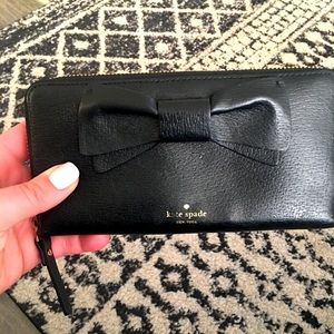Super cute Kate Spade ♠️ Wallet